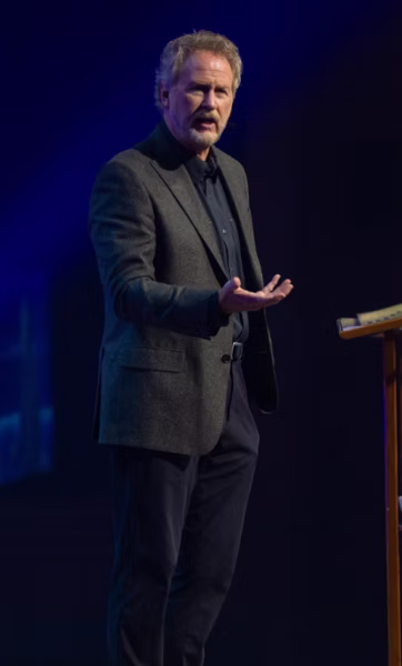 Pastor Mike Atkins teaching